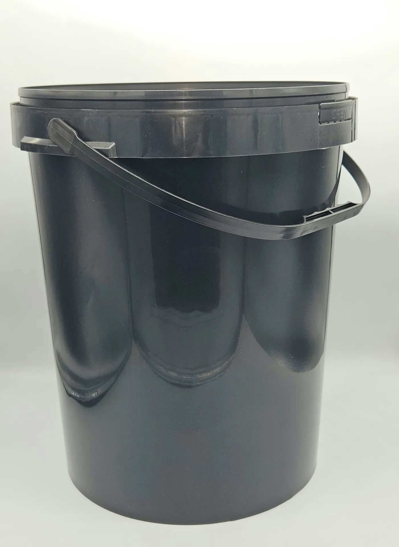 DETAILING BUCKET BLACK 25L